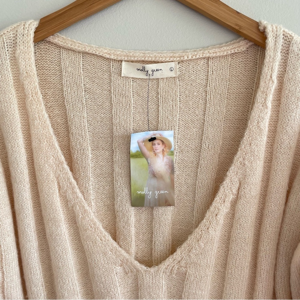 Molly Green Trinity V-Neck Cropped Sweater Cream Size Large - Picture 5 of 10